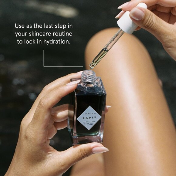 HERBIVORE Lapis Balancing Facial Oil with Blue Tansy + Squalane, Safe for Acne-P - Picture 2 of 4